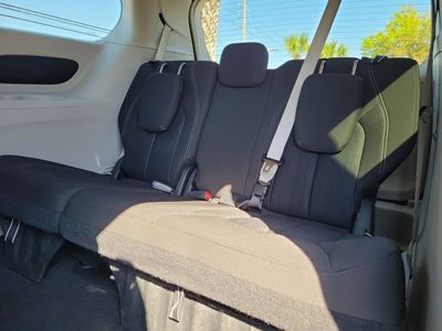 2022 Chrysler Voyager - Photo 13