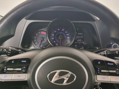 2022 Hyundai Elantra - Photo 32