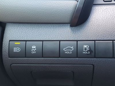 2019 Toyota Camry - Photo 25