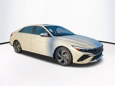 2026 Hyundai ELANTRA - Photo 2