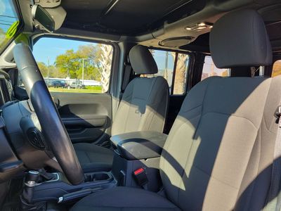 2021 Jeep Wrangler - Photo 16