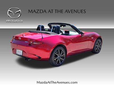 2026 Mazda MX-5 Miata - Photo 5