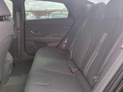 2026 Hyundai ELANTRA — photo 14 view