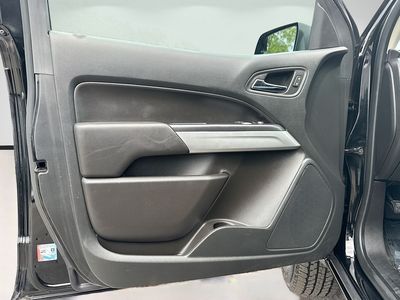 2022 Chevrolet Colorado - Photo 19
