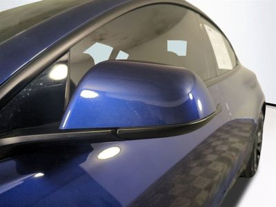 2022 Tesla Model 3 - Photo 12