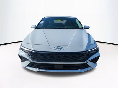 2026 Hyundai ELANTRA - Photo 3
