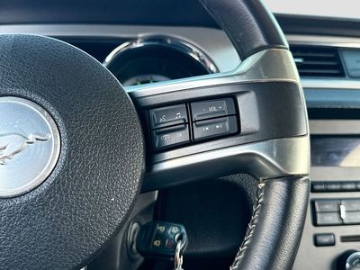 2013 Ford Mustang - Photo 33
