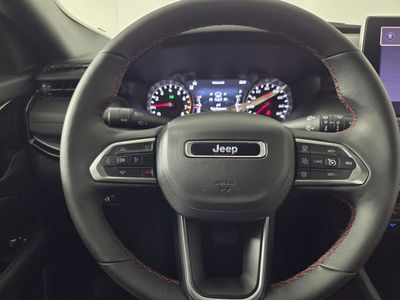 2025 Jeep Compass - Photo 18