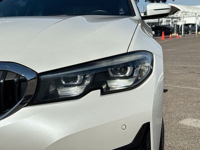 2020 BMW 3 Series - Photo 9