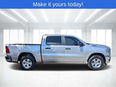 2025 Ram 1500 - Photo 2
