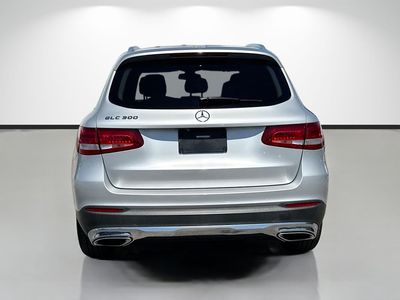 2017 Mercedes-Benz GLC - Photo 4