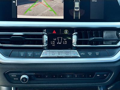 2020 BMW 3 Series - Photo 34