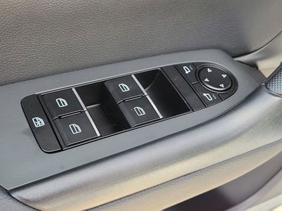 2026 Mazda CX-50 - Photo 20