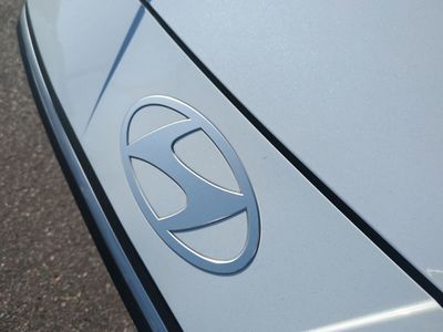 2026 Hyundai ELANTRA — photo 13 view