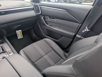 2026 Mazda CX-50 - Photo 16
