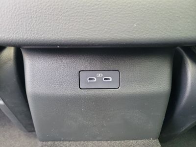 2026 Mazda CX-50 - Photo 13