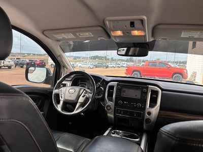 2018 Nissan Titan - Photo 27