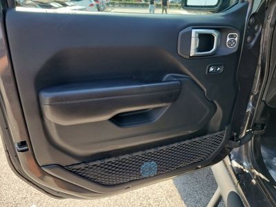 2020 Jeep Wrangler - Photo 21