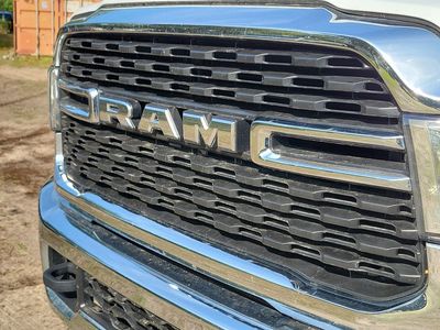 2023 Ram 2500 - Photo 3