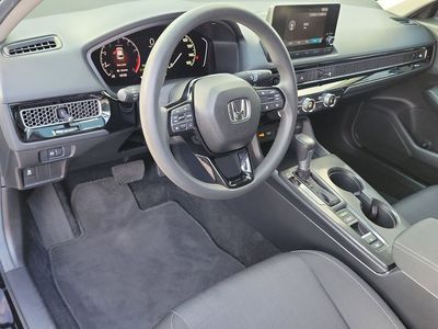 2025 Honda Civic - Photo 13