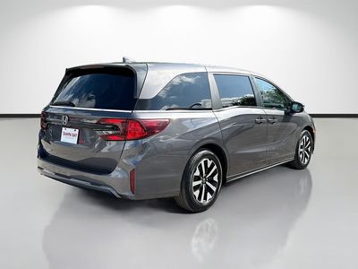 2025 Honda Odyssey - Photo 3
