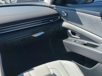 2026 Hyundai ELANTRA - Photo 18