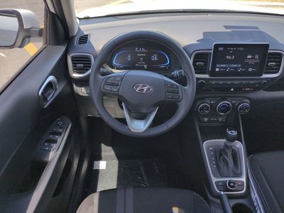 2026 Hyundai VENUE - Photo 18