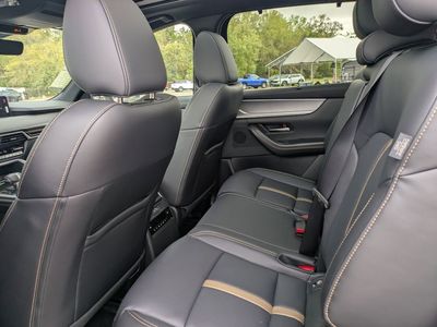 2026 Mazda CX-70 - Photo 13