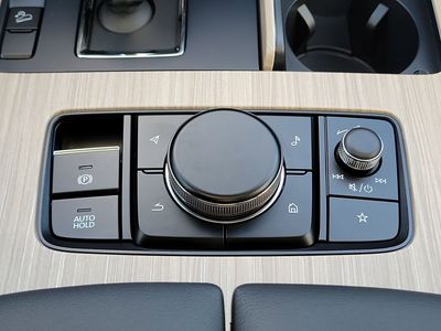 2026 Mazda CX-90 - Photo 37