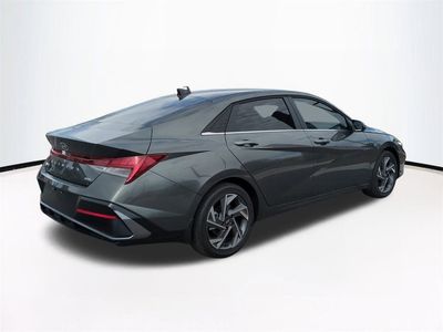 2026 Hyundai ELANTRA HYBRID - Photo 5