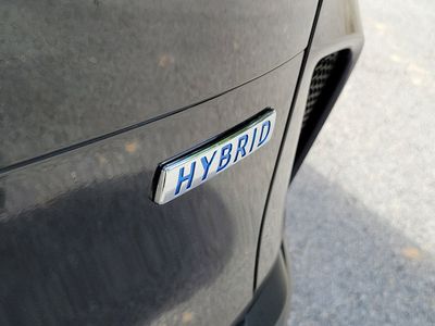 2026 Mazda CX-50 Hybrid - Photo 9