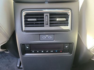 2026 Mazda CX-90 - Photo 16