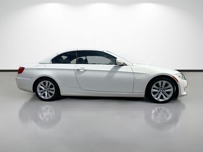 2013 BMW 3 Series - Photo 2