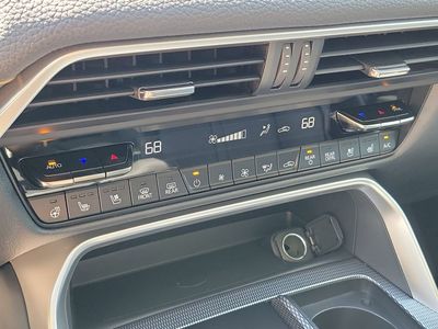 2026 Mazda CX-90 - Photo 32
