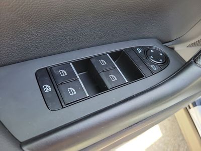 2026 Mazda CX-50 - Photo 20