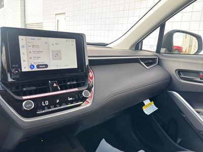 2026 Toyota Corolla Cross - Photo 14