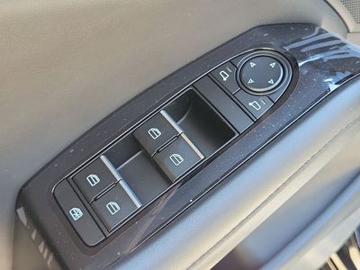 2026 Mazda Mazda3 - Photo 18