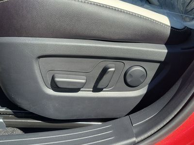 2026 Mazda CX-50 - Photo 19