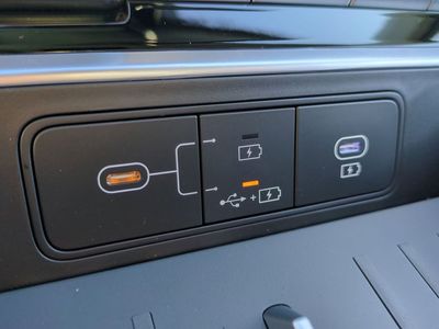2026 Hyundai SANTA FE — photo 28 view