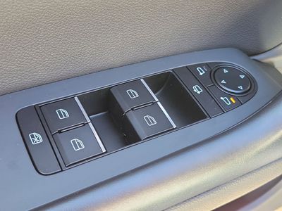 2026 Mazda CX-50 - Photo 21