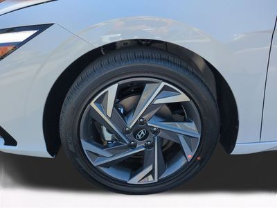 2026 Hyundai ELANTRA - Photo 11