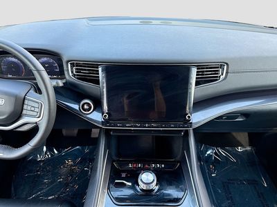 2024 Jeep Wagoneer - Photo 18