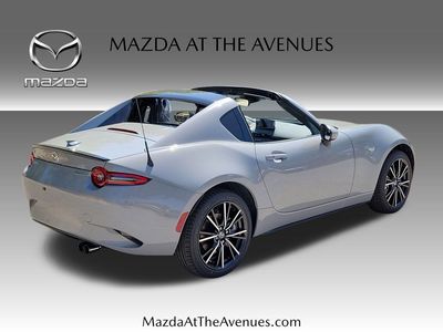 2026 Mazda MX-5 Miata RF - Photo 5