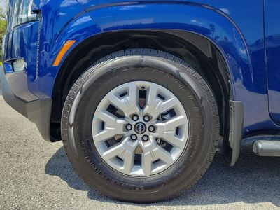 2023 Nissan Frontier - Photo 6
