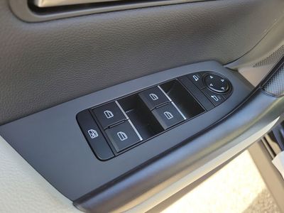 2026 Mazda CX-50 - Photo 20