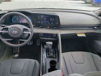 2026 Hyundai ELANTRA — photo 16 view