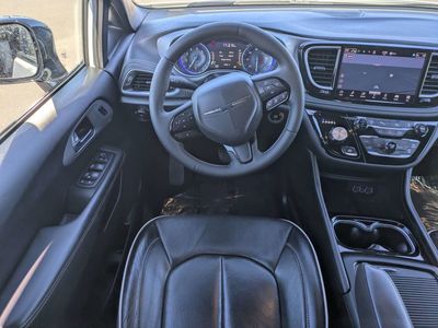 2025 Chrysler Pacifica - Photo 16