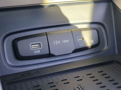 2026 Hyundai VENUE - Photo 25