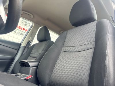2017 Nissan Rogue - Photo 9