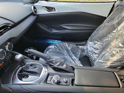 2026 Mazda MX-5 Miata RF - Photo 31